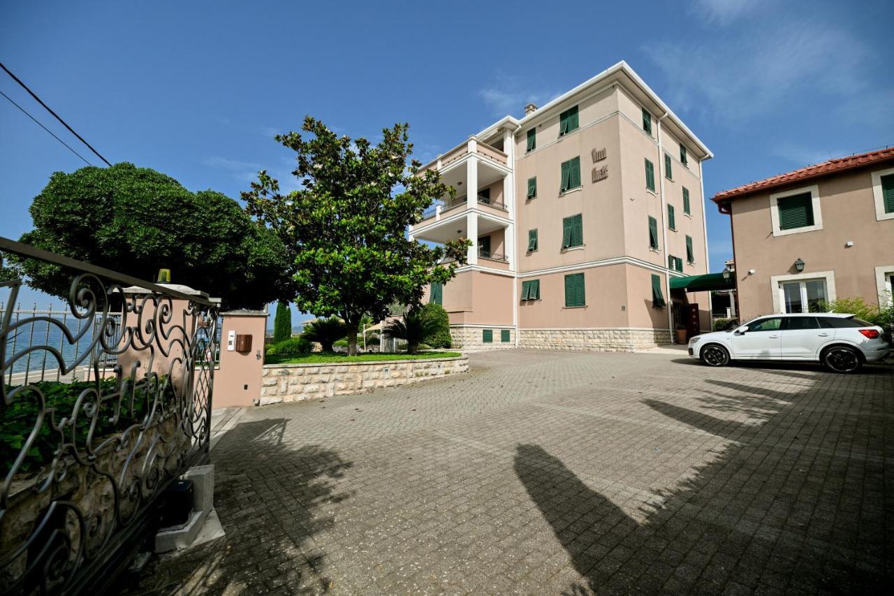 زادار Villa Hresc S المظهر الخارجي الصورة